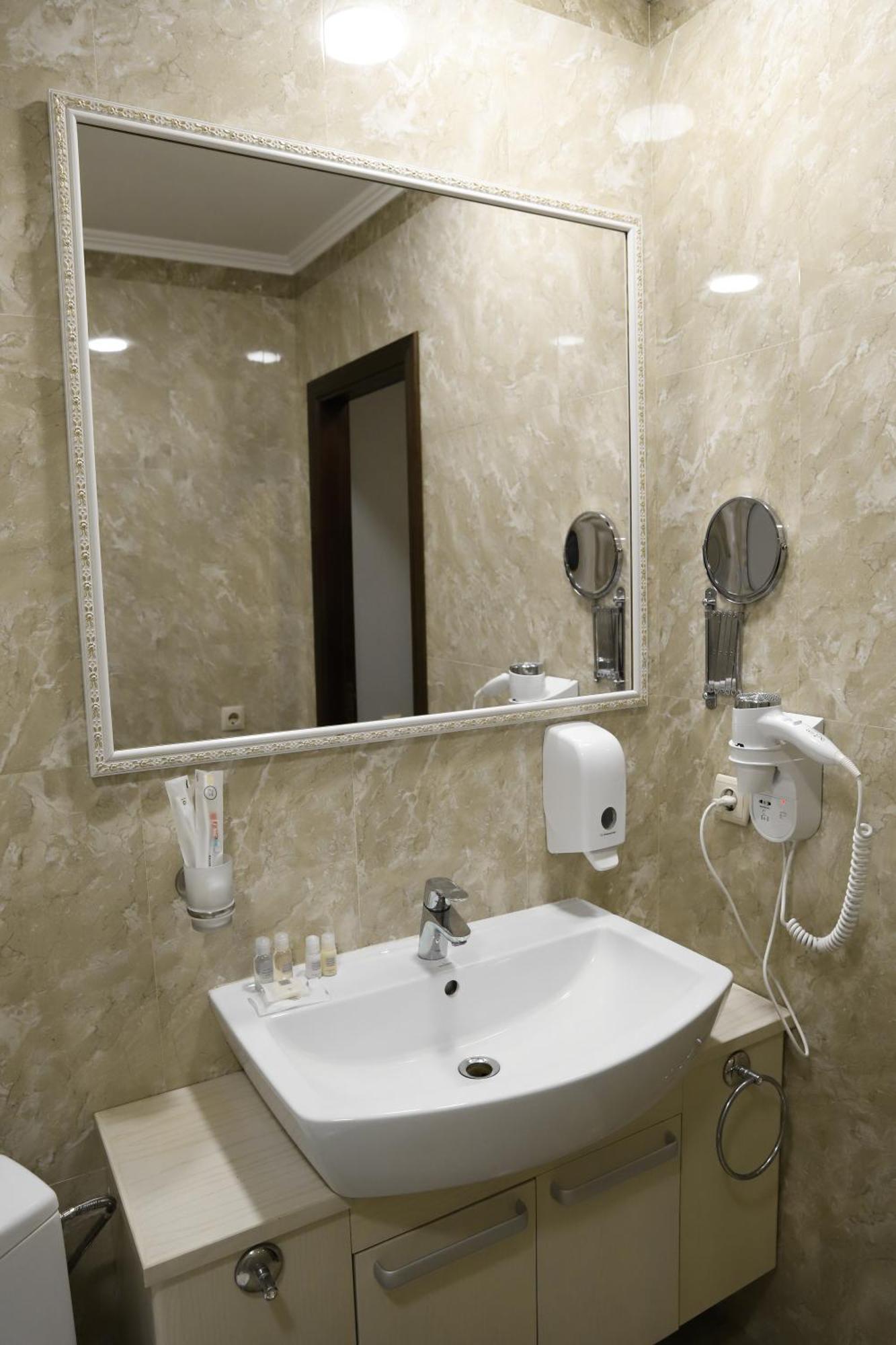 Sapsan Otel
